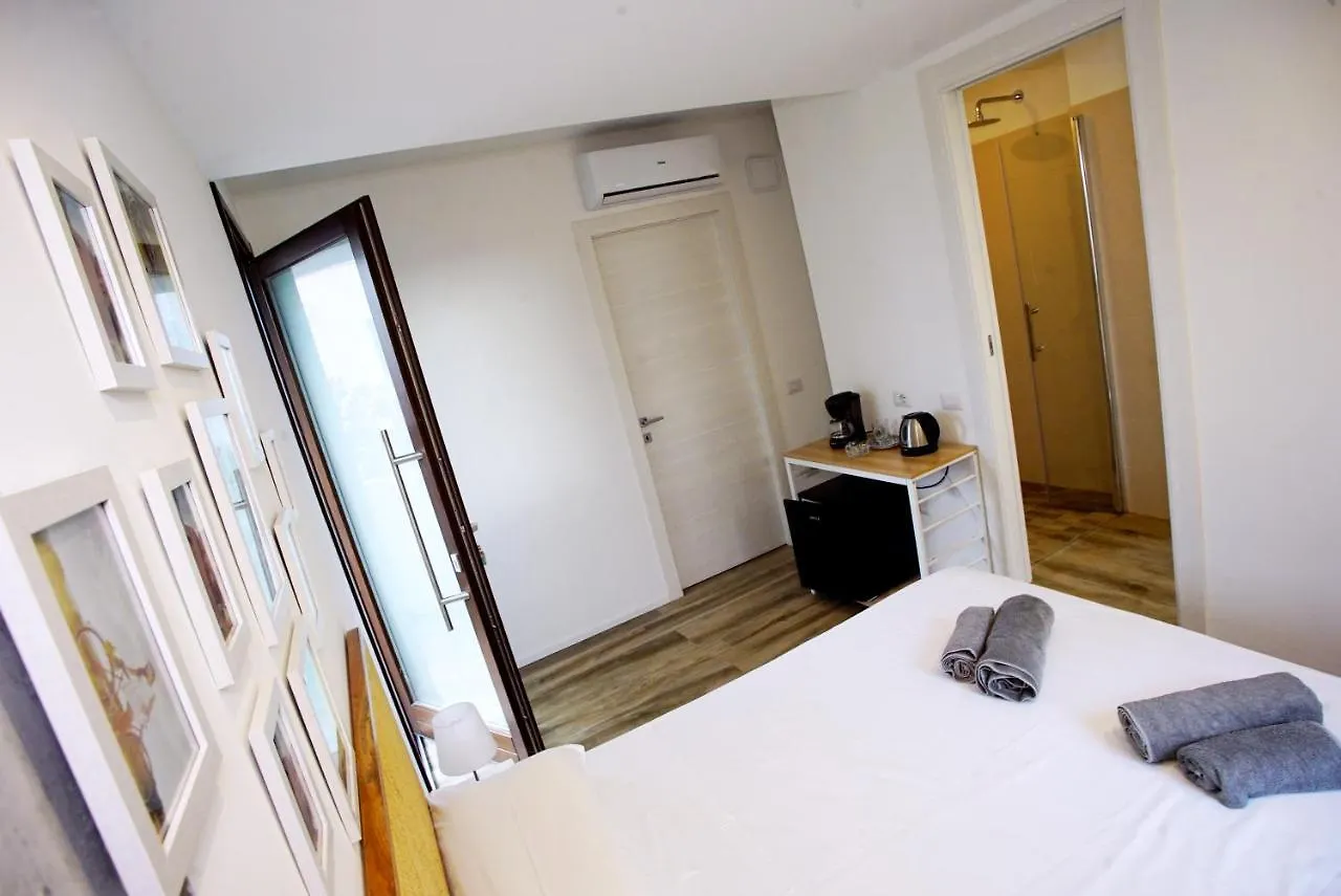 Bagus Room Su Forti Kwatera prywatna